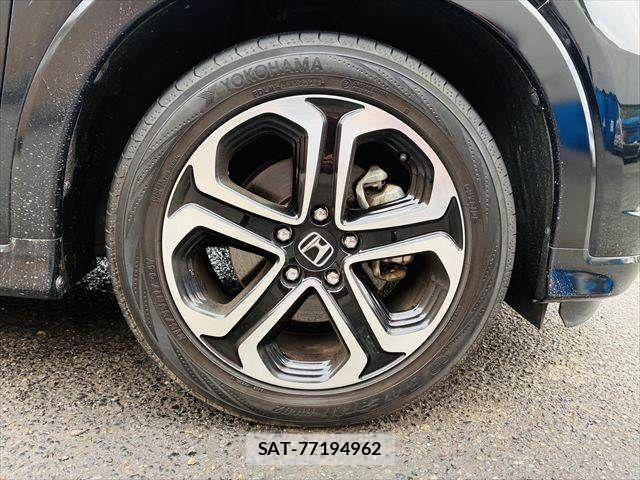 Honda VEZEL 2016-08 7964281-12