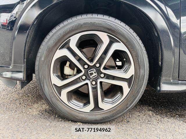 Honda VEZEL 2016-08 7964281-28