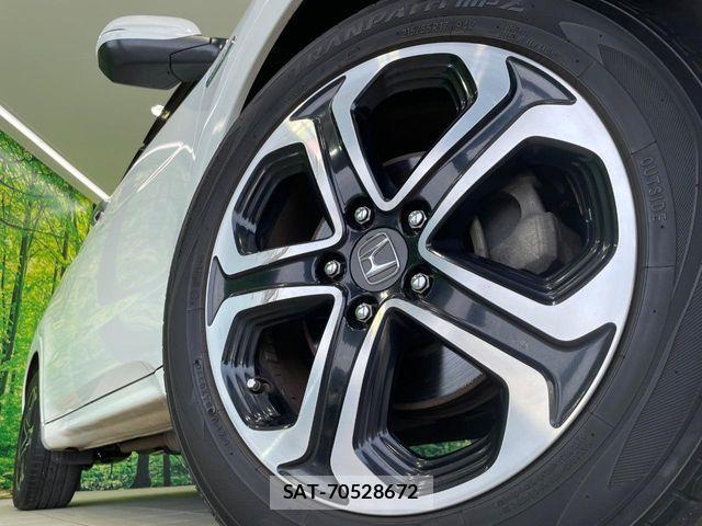 Honda VEZEL 2015-09 7981449-12