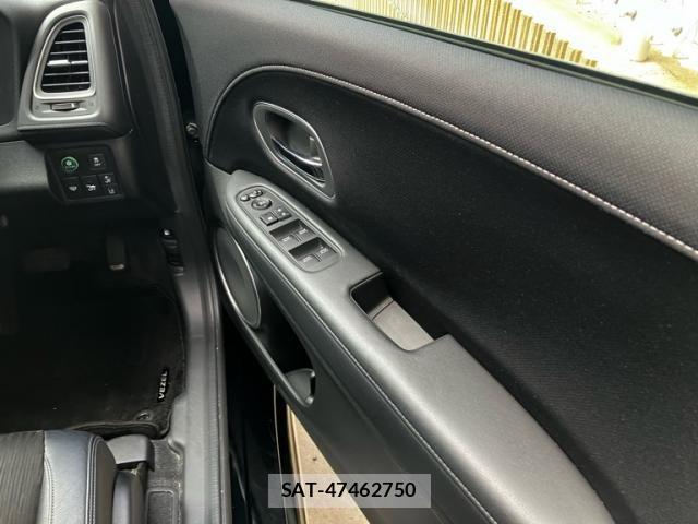 Honda VEZEL 2020-07 7981447-12