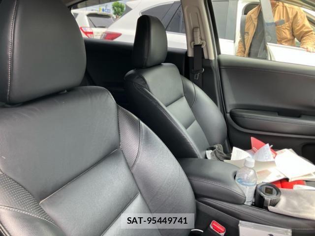 Honda VEZEL 2014-06 7981451-12