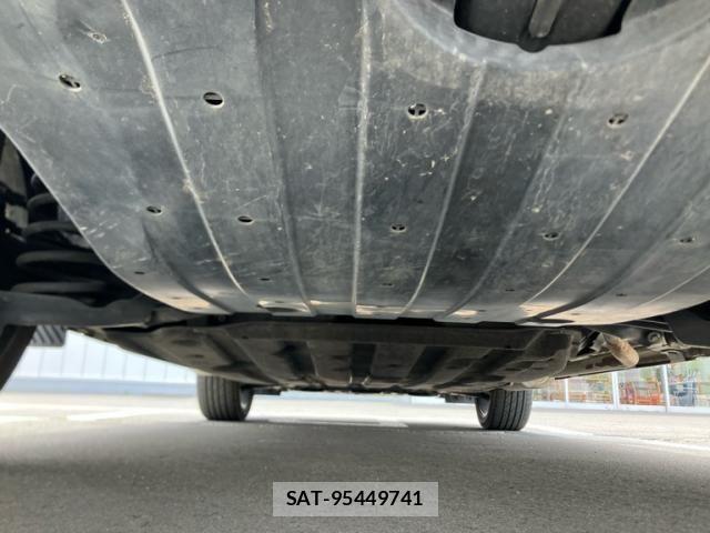 Honda VEZEL 2014-06 7981451-7