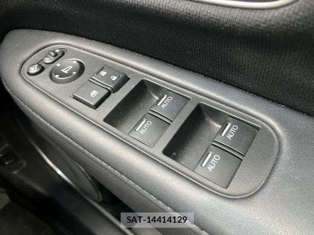 Honda VEZEL 2019-11 8038979-16