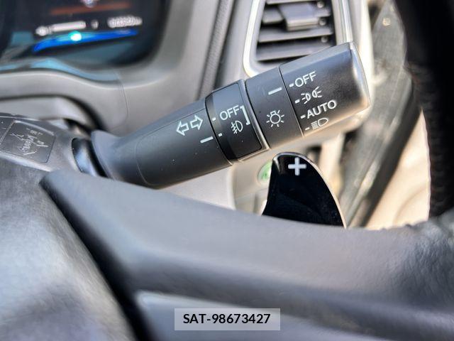 Honda VEZEL 2014-10 8038991-9
