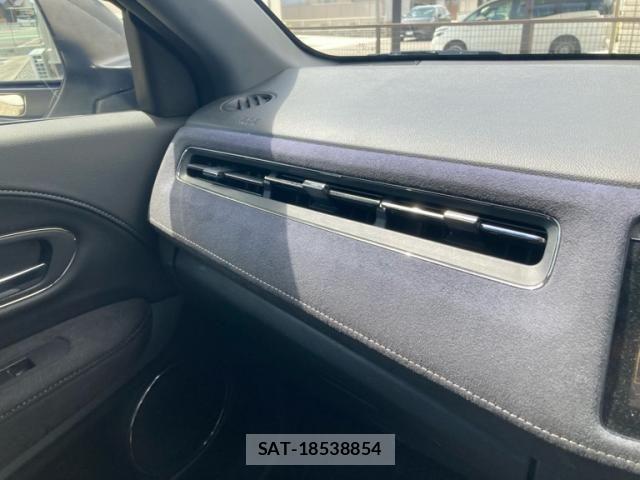 Honda VEZEL 2016-12 8038989-18
