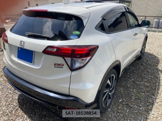 Honda VEZEL 2016-12 8038989-2