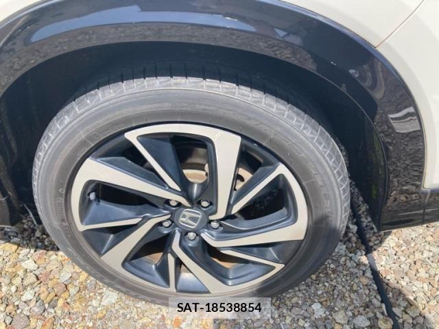 Honda VEZEL 2016-12 8038989-6