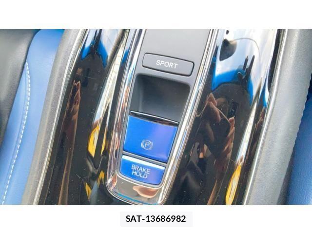 Honda VEZEL 2019-05 8038987-19