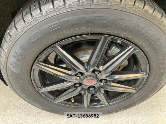 Honda VEZEL 2019-05 8038987-6