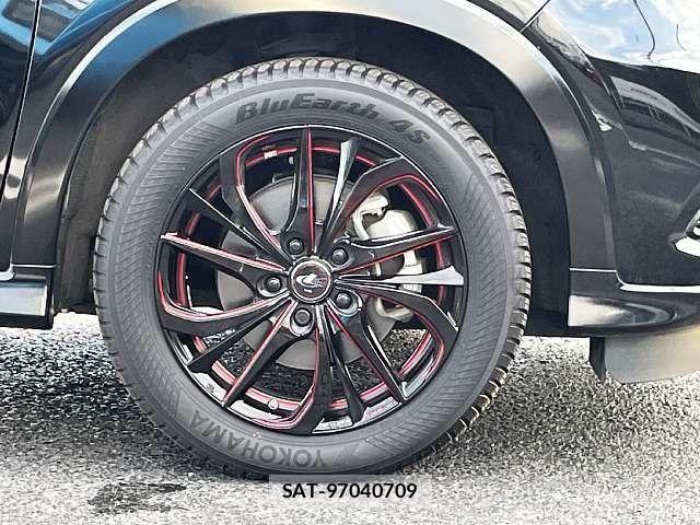 Honda VEZEL 2019-06 8038974-3