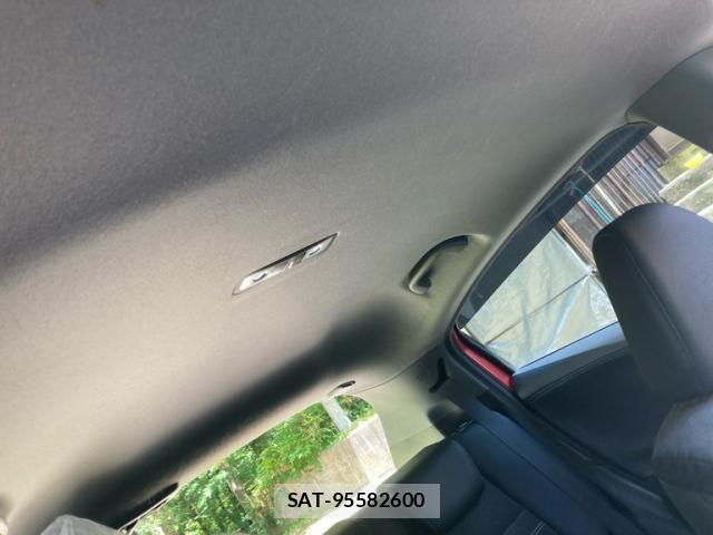 Honda VEZEL 2016-06 8038990-14