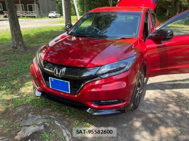 Honda VEZEL 2016-06 8038990-1