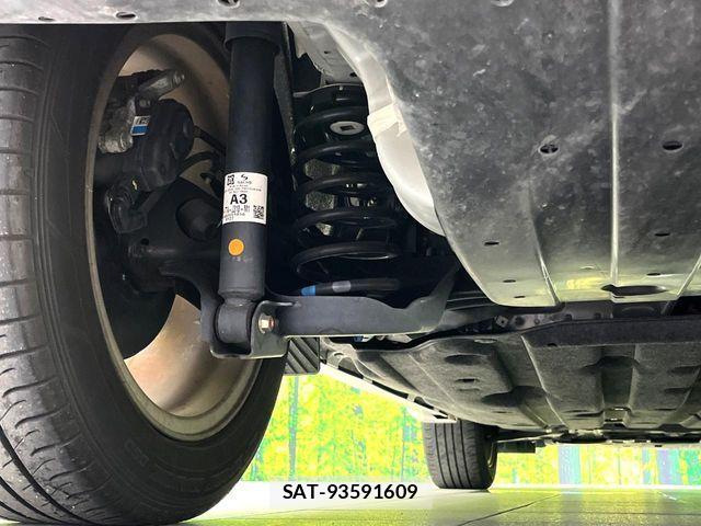 Honda VEZEL 2017-02 8038978-18