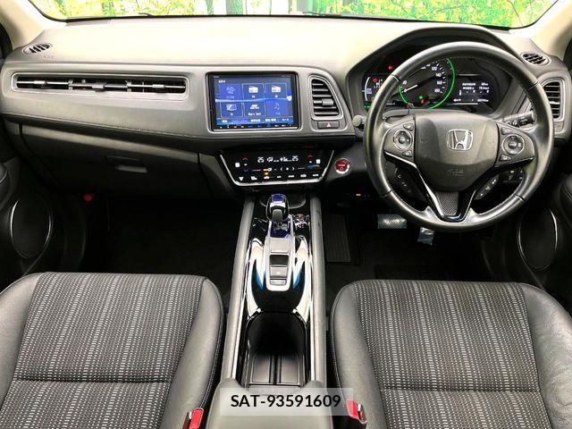 Honda VEZEL 2017-02 8038978-1