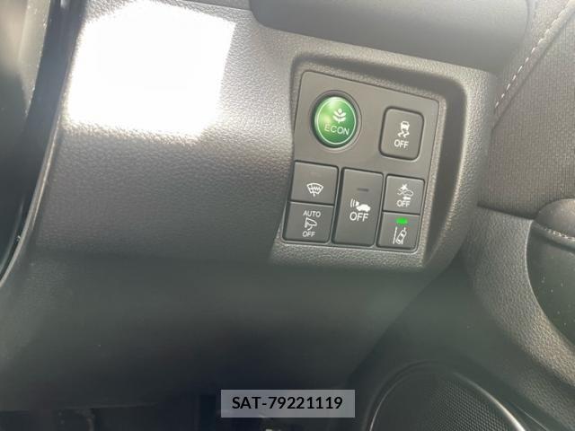 Honda VEZEL 2016-09 8038992-18