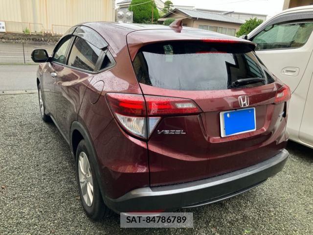 Honda VEZEL 2015-09 8076046-9