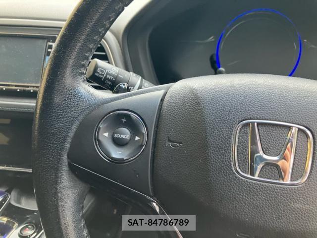Honda VEZEL 2015-09 8076046-21