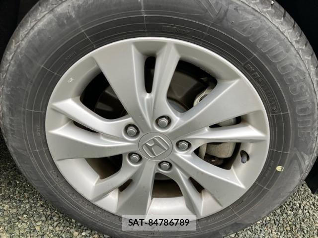 Honda VEZEL 2015-09 8076046-3