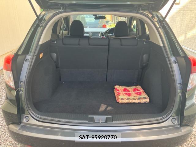 Honda VEZEL 2014-04 8076045-5