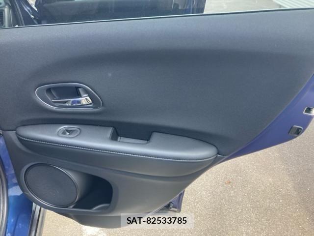Honda VEZEL 2015-10 8076044-12