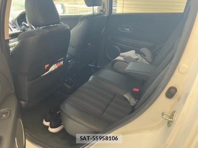 Honda VEZEL 2017-12 8076039-14