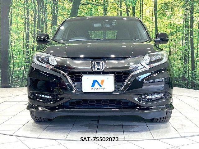 Honda VEZEL 2017-03 8076040-13