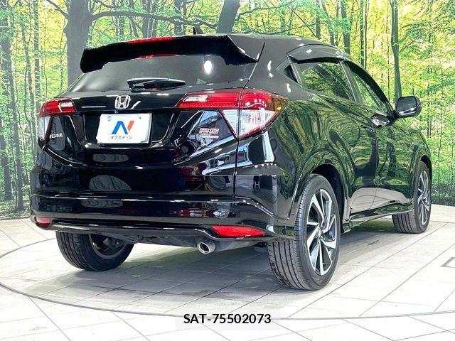 Honda VEZEL 2017-03 8076040-16