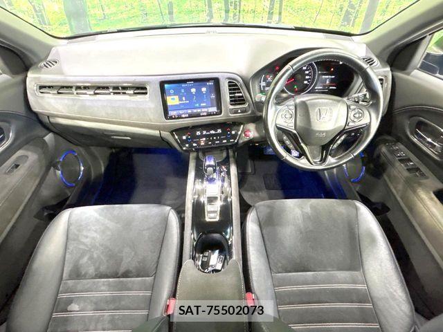 Honda VEZEL 2017-03 8076040-6