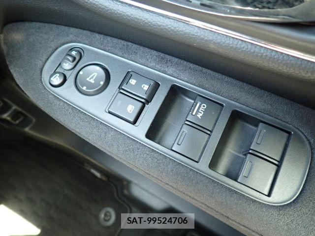 Honda VEZEL 2020-09 8076037-7