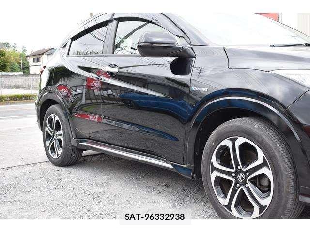 Honda VEZEL 2016-03 8102489-14