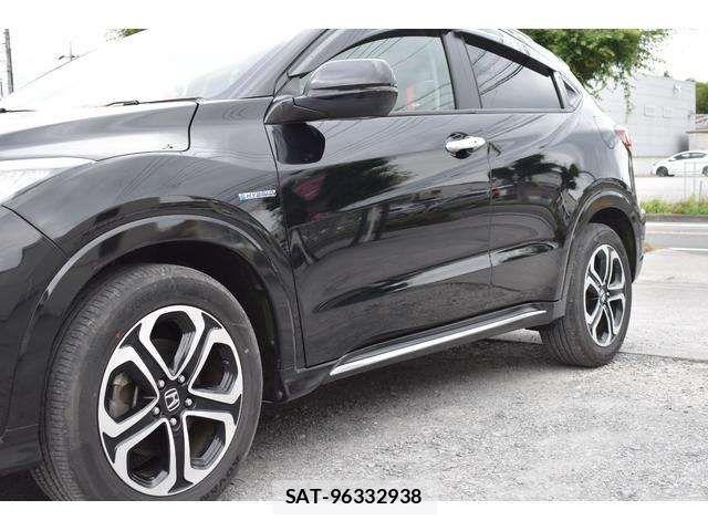 Honda VEZEL 2016-03 8102489-15