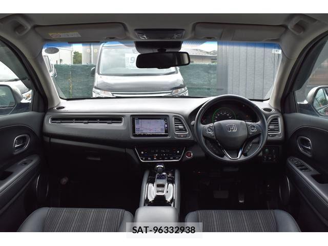 Honda VEZEL 2016-03 8102489-1
