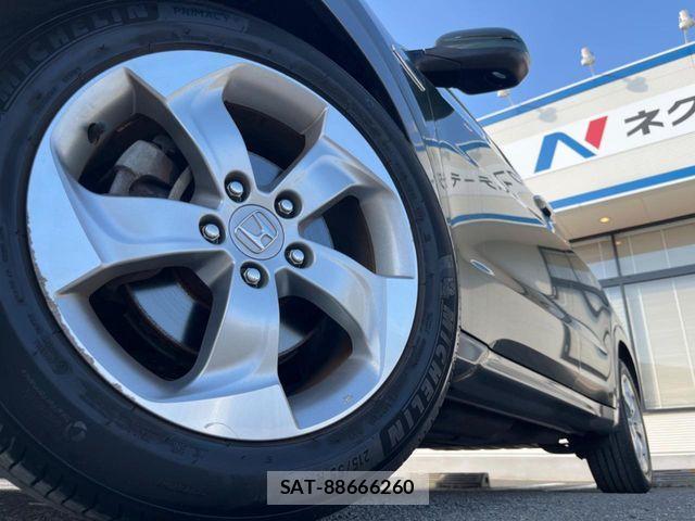 Honda VEZEL 2013-12 8102501-14