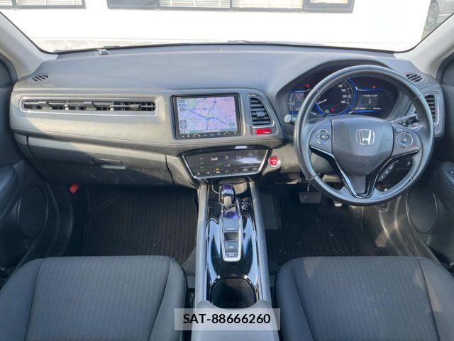Honda VEZEL 2013-12 8102501-1