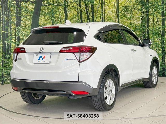 Honda VEZEL 2016-01 8102490-16