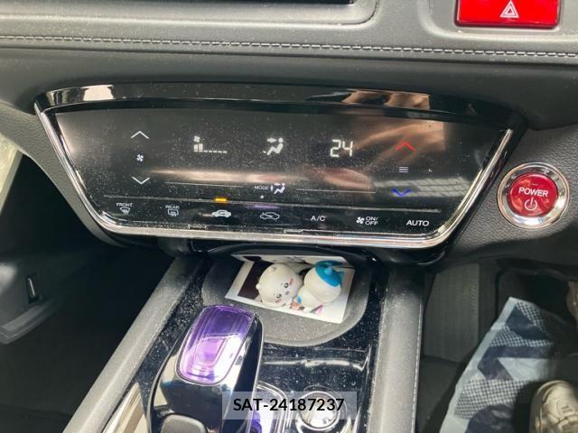 Honda VEZEL 2014-02 8102494-11