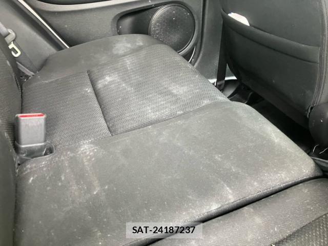 Honda VEZEL 2014-02 8102494-19