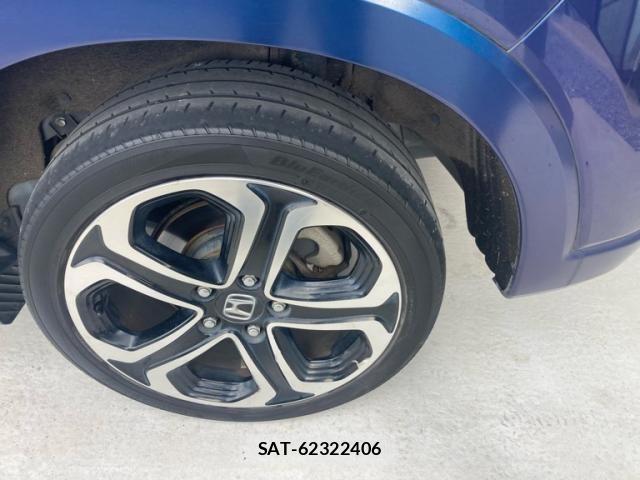 Honda VEZEL 2017-09 8102491-12