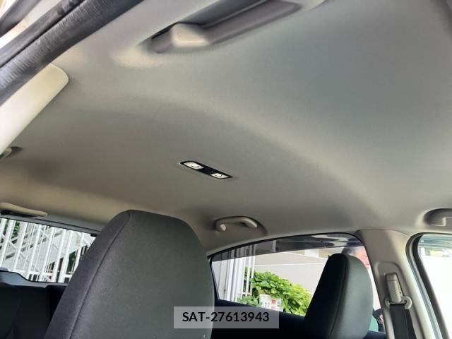 Honda VEZEL 2016-01 8102492-12