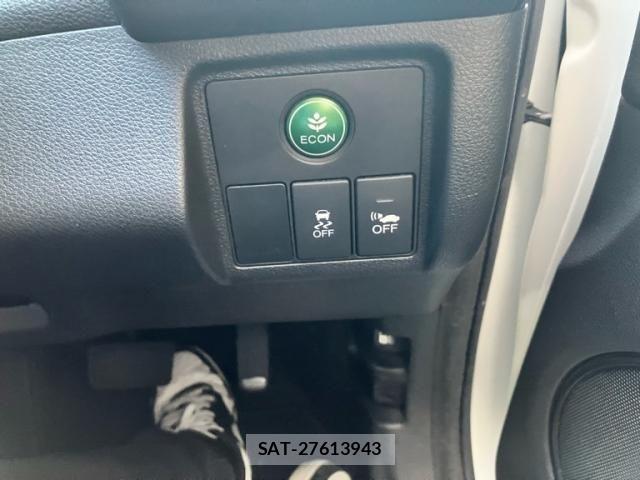 Honda VEZEL 2016-01 8102492-13