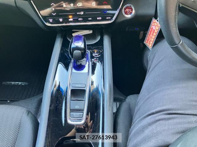 Honda VEZEL 2016-01 8102492-21