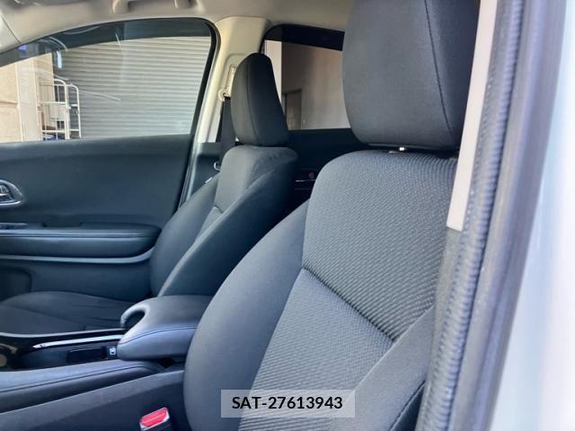 Honda VEZEL 2016-01 8102492-6