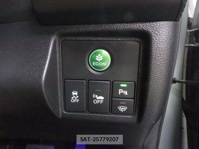 Honda VEZEL 2014-03 8102486-19
