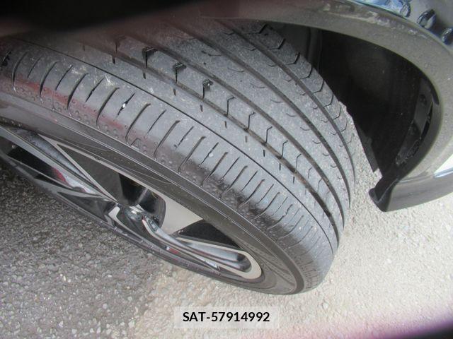 Honda VEZEL 2018-09 8102477-14
