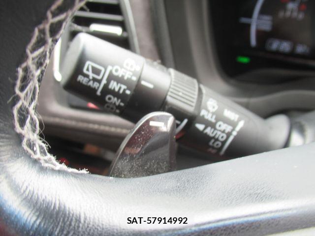 Honda VEZEL 2018-09 8102477-21