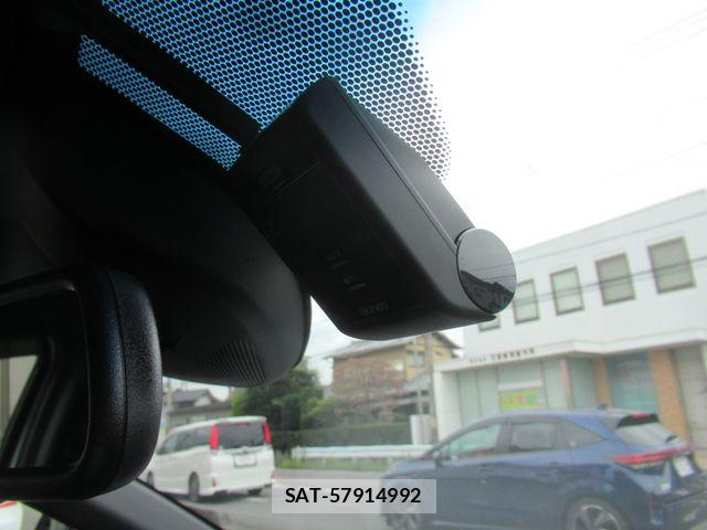 Honda VEZEL 2018-09 8102477-26