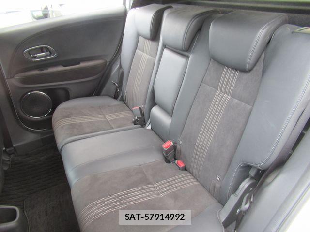Honda VEZEL 2018-09 8102477-7