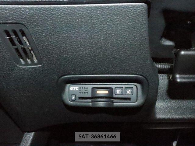 Honda VEZEL 2017-08 8102484-22