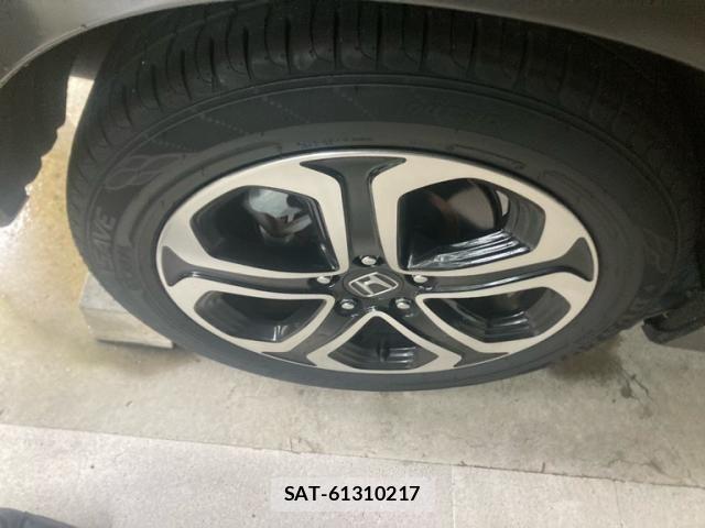 Honda VEZEL 2017-12 8102487-7