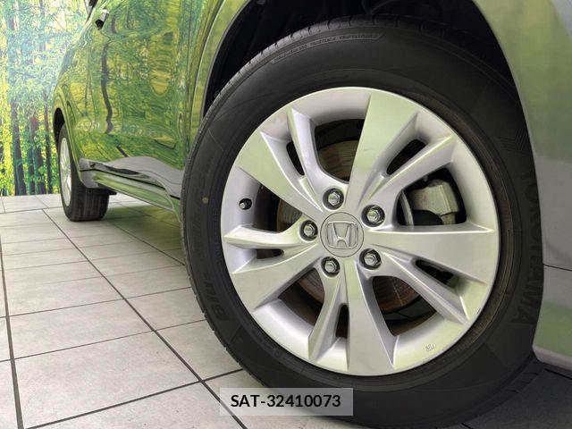 Honda VEZEL 2015-12 8102488-12